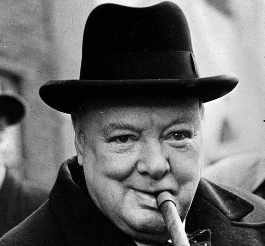 查德·丹尼尔斯：空巢老人,查德·丹尼尔斯视角下的社会现象解析